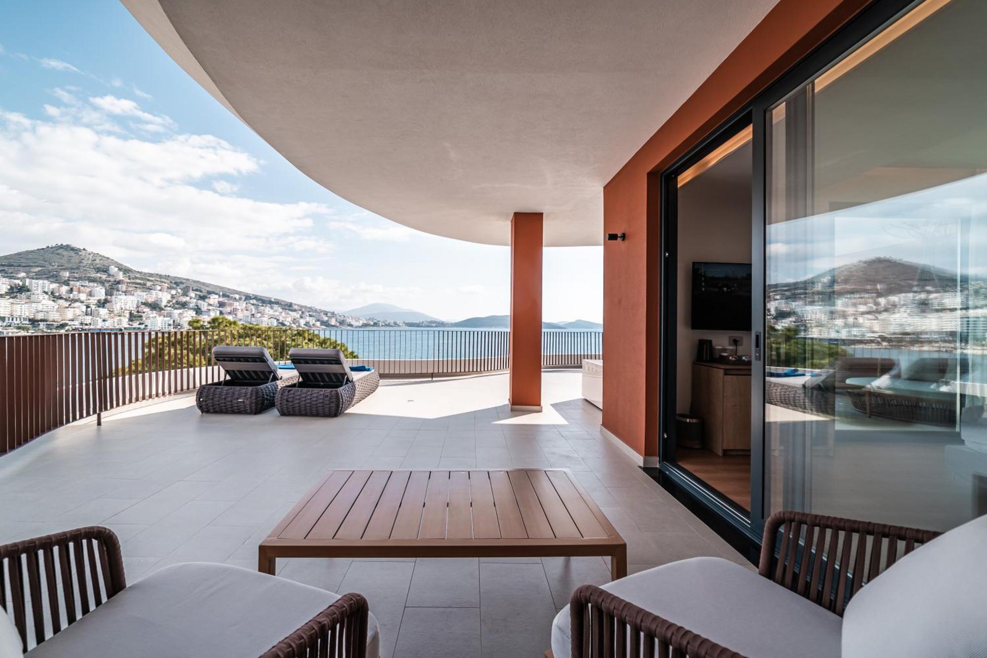 Hotel Vale Sarande Exterior photo